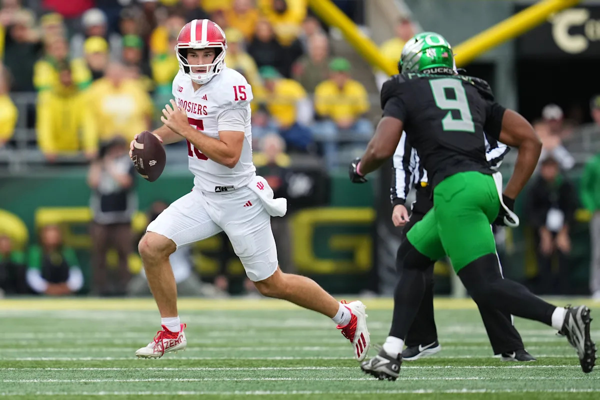 Preview Эволюция рейтинга Фернандо Мендосы в College Football 26 после победы в «Хайсмане»