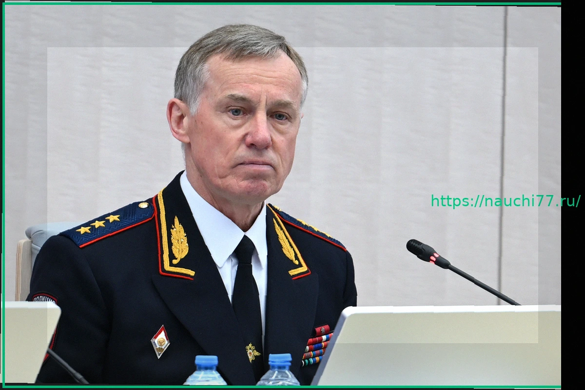 Preview Президент Путин освободил от должности первого замминистра МВД Александра Горового