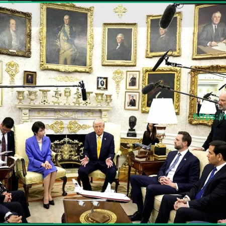 Трамп напомнил японской журналистке о Пёрл-Харборе как примере ‘сюрприза’