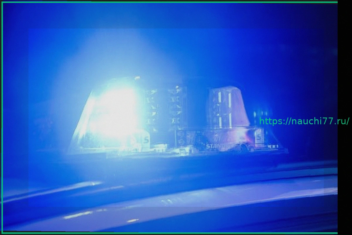 Preview ДТП: Автомобиль перевернулся, четверо пострадавших