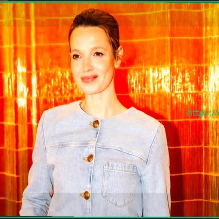 Формат «Fun Facts»: Юмор или политика?