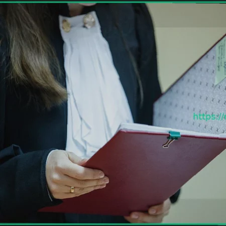 Заочный приговор: журналист «Медузы» Кузнец получил два с половиной года тюрьмы