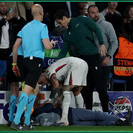 УЕФА инициировал дисциплинарное разбирательство в отношении нападающего «Челси» после инцидента с болбоем в Лиге чемпионов