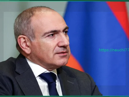 Пашинян поздравил женщин с 8 Марта под хит Аллы Пугачевой