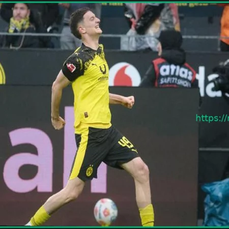 Талант BVB Реджиани Получил Профессиональный Контракт