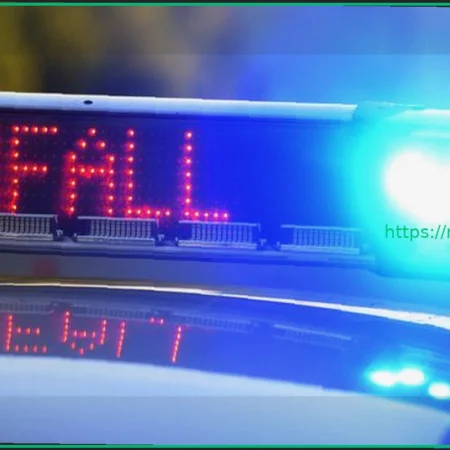 Серьезное ДТП: Автомобиль столкнулся с грузовиком, один человек тяжело ранен