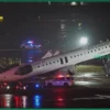 Два пилота Air Canada Express погибли в Нью-Йорке после столкновения самолета с пожарной машиной