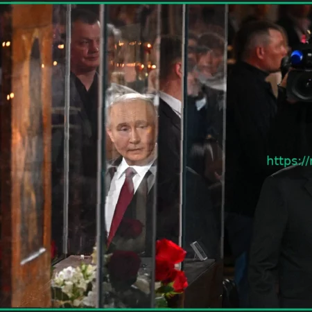 Владимир Путин поздравил россиян с Пасхой