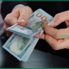 Богатейшие семьи мира сокращают вложения в доллар