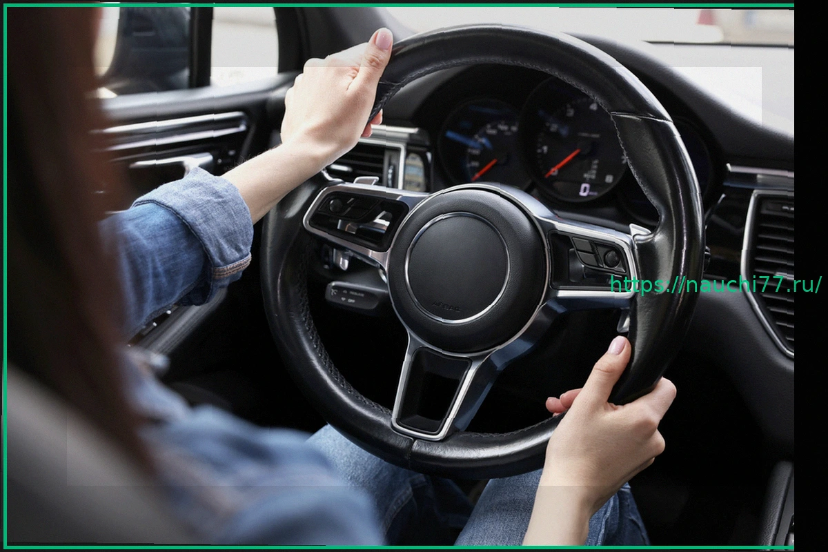 Preview Российская блогерша, хваставшаяся нарушениями ПДД на Mercedes, заинтересовала ГАИ