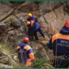 Четверо туристов застряли при восхождении на самую высокую горную вершину России
