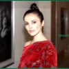 Сати Казанова объяснила замену старых песен на мантры