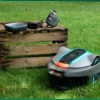 heise+ | Gardena Smart System im Test: Garten automatisch mähen und bewässern