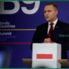 Президент Польши расстроился из-за службы военных ВСУ под знаменем УПА